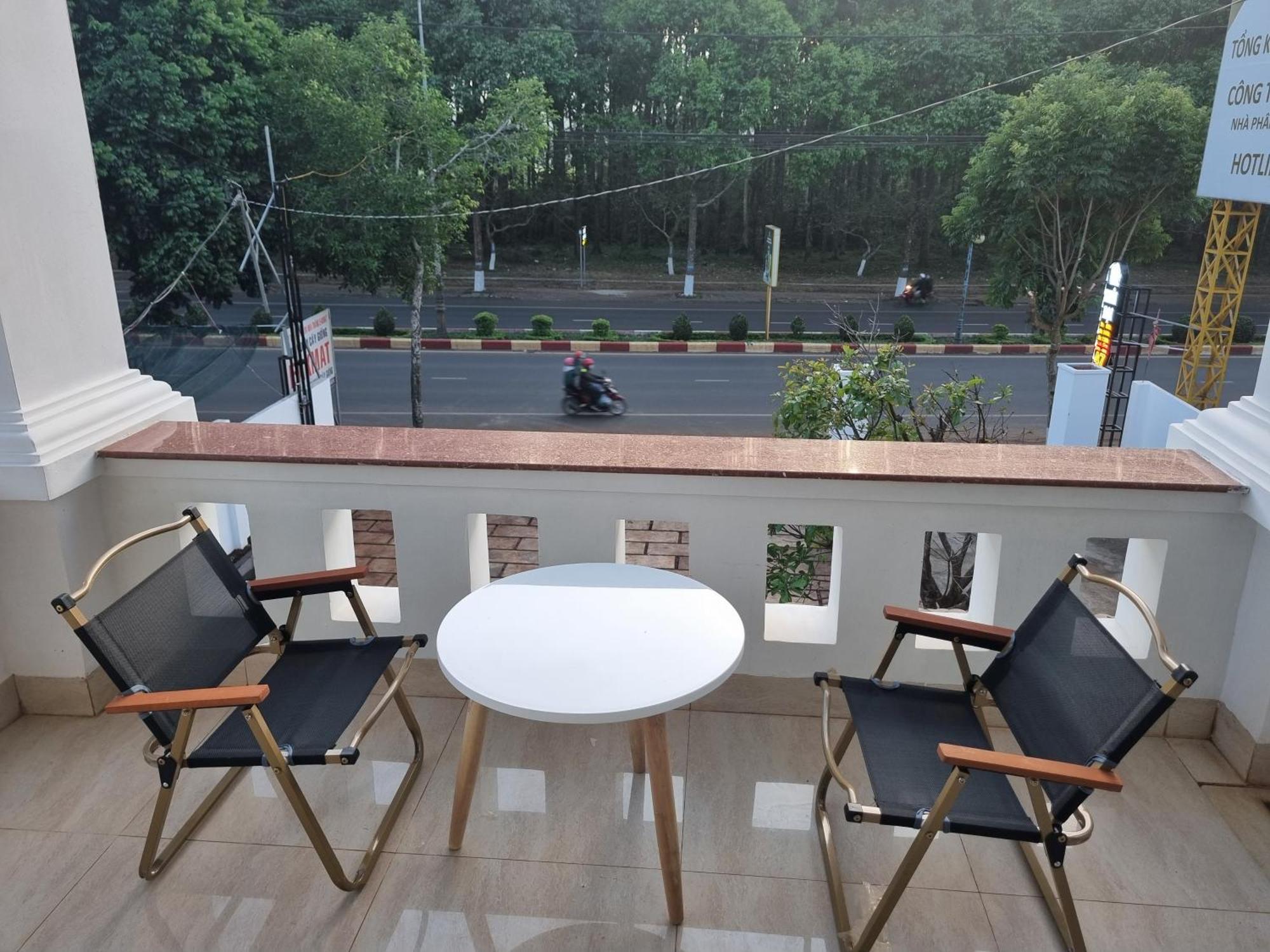 Khoi Dai Hotel Buon Ma Thuot Eksteriør billede